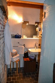 Huis Bij De Lieve Bed & Breakfast