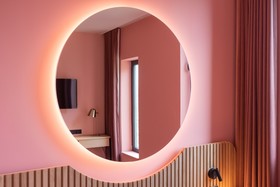Mah Hotel