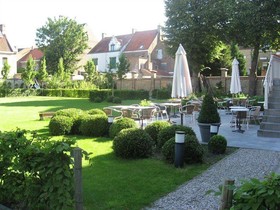 'T Kasteel En 'TKoetshuys