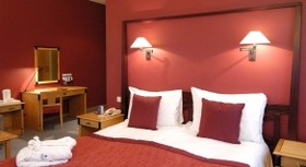 Van der Valk Hotel Waterloo