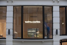 9Hotel Central
