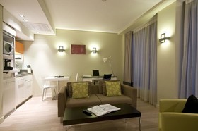 B-aparthotel Grand Place