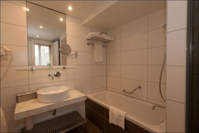 B-aparthotel Grand Place
