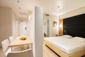 B-aparthotel Grand Place