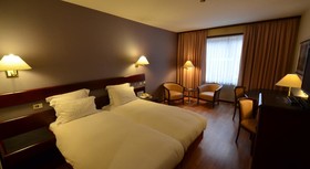 Bedford Hotel & Congress Centre
