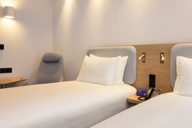 Holiday Inn Express Brussels - Airport