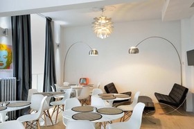 Hotel Retro