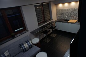 J and R Brussels City Apartment Van Zande