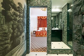 Metropole