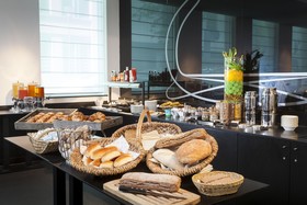 Park Inn by Radisson Brussels Midi