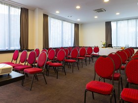 B&B HOTEL Brussels East Woluwe