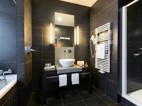 B&B HOTEL Brussels East Woluwe