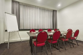 B&B HOTEL Brussels East Woluwe
