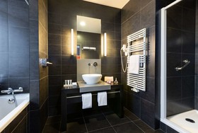 B&B HOTEL Brussels East Woluwe