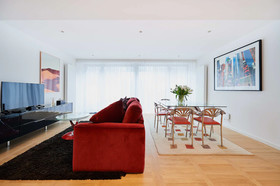 Suites 124