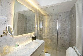 Suites 124