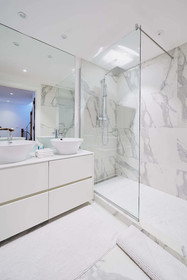 Suites 124