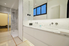 Suites 124