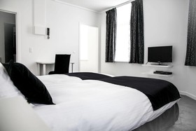 Tracotel Inn