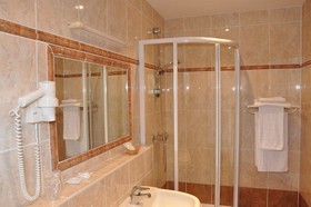 Bovendael Sports & Business
