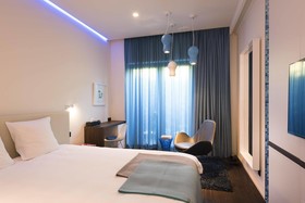 Lithium Bed Zen & Breakfast