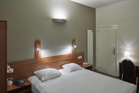 Alpha Hotel