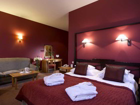 Van der Valk Hotel Waterloo
