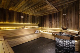 Kings' Valley Medical & Spa Hotel