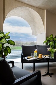 Kings' Valley Medical & Spa Hotel
