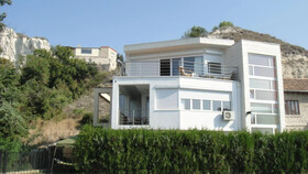 Whitestone Sea View Villa