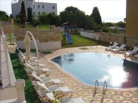 Aquarelle Hotel