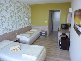 Hotel Zarya