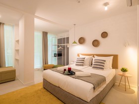 ibis Styles Golden Sands Roomer Hotel