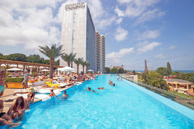 International Hotel Casino & Tower Suites