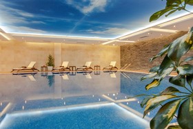 International Hotel Casino & Tower Suites