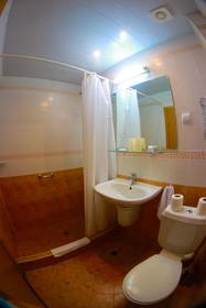 Kini Park Hotel