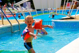 Kini Park Hotel