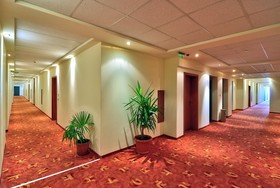 Paradise Green Park Hotel & Apartments