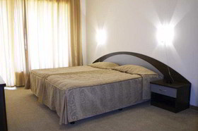 Paradise Green Park Hotel & Apartments