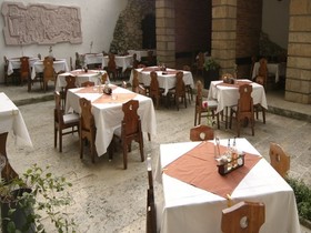 Hotel Preslav
