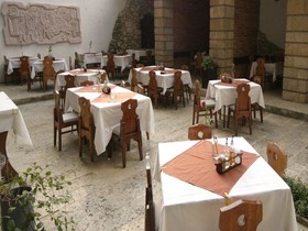 Hotel Preslav