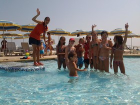 HVD Riviera Beach Hotel