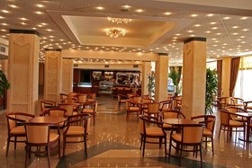 HVD Riviera Beach Hotel