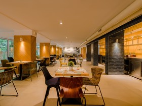 ibis Styles Golden Sands Roomer Hotel