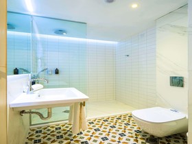 ibis Styles Golden Sands Roomer Hotel