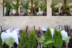 Royal Beach Hotel