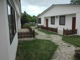 Ajax Guest House