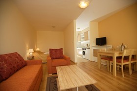 Galeria Holiday Apartments-obzor