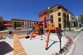 Galeria Holiday Apartments-obzor