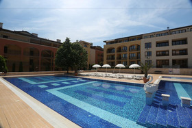 Galeria Holiday Apartments-obzor
